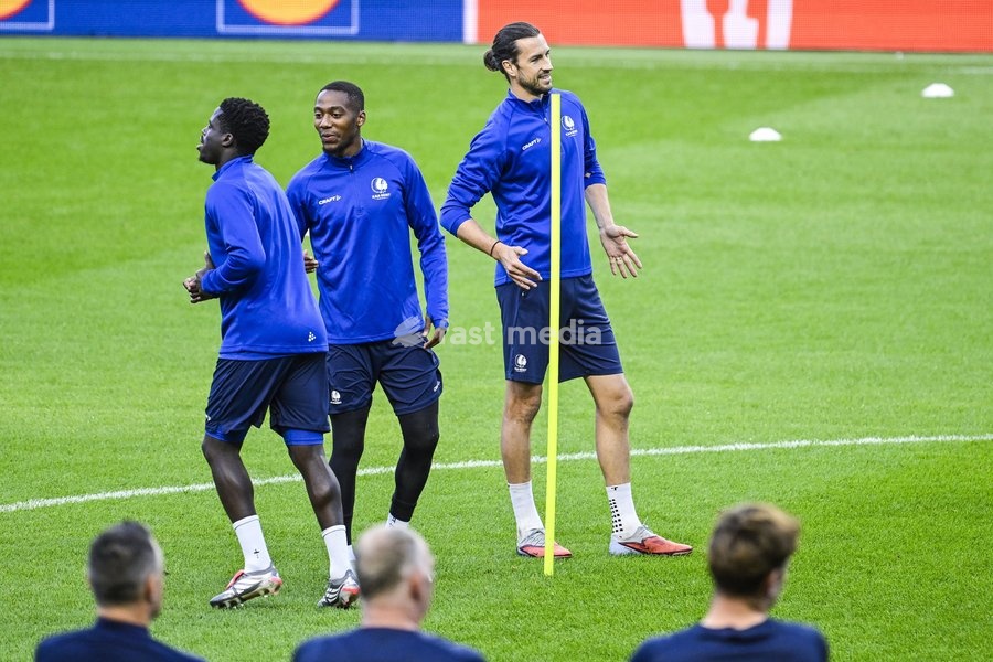 Michel-Ange Sumai Balikwisha of KAA Gent and Christian Burgess of KAA Gent pictured during a training session of Belgian soccer team KAA Gent, Wednesday 21 October 2026 in Braga, Portugal. The team is preparing for the second match of the UEFA Conference League league phase against Portuguese SC…