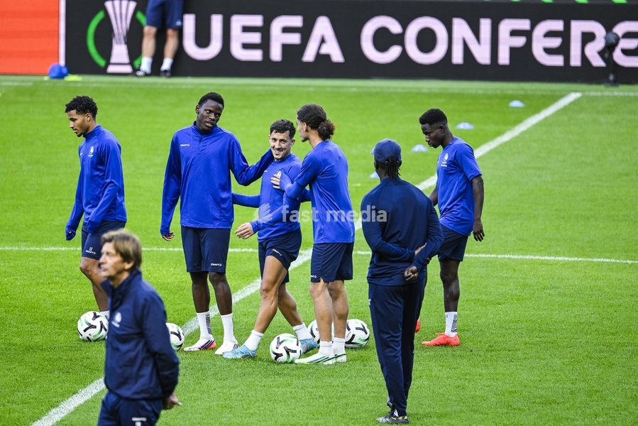 Hyllarion Goore of KAA Gent, Abdelkahar Kadri of KAA Gent and Mohammed El Adfaoui of KAA Gent pictured during a training session of Belgian soccer team KAA Gent, Wednesday 21 October 2026 in Braga, Portugal. The team is preparing for the second match of the UEFA Conference League league phase…