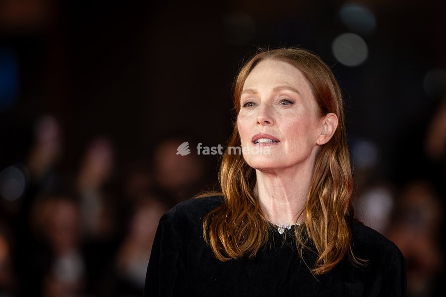 Julianne Moore attends the “The Debut” red carpet during the 21st Rome Film Festival at Auditorium Parco Della Musica in Rome, Italy on 21 October 2026