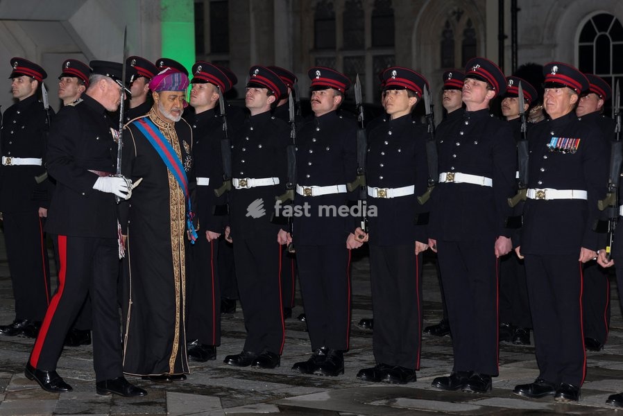 Oman's Sultan Haitham bin Tariq inspects the Guard of Honour as he arrives for the Guildhall State Banquet during his state visit to Britain, in London, October 21, 2026