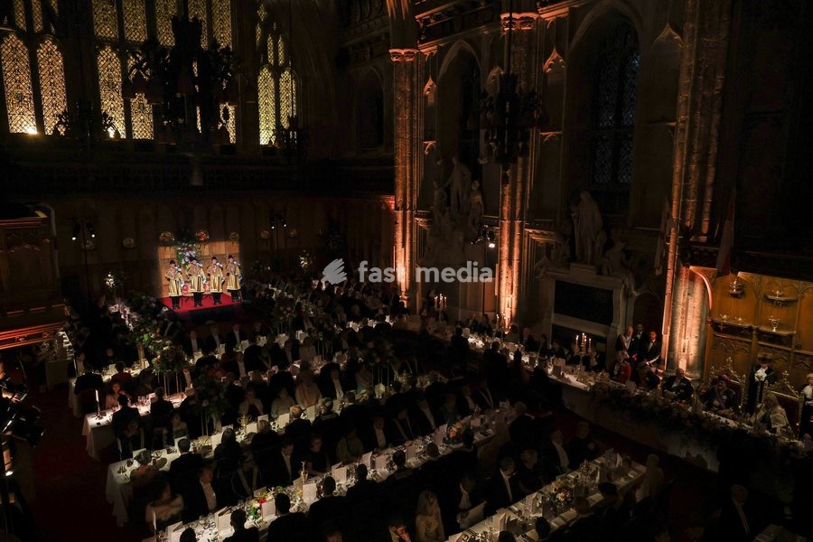 Guests attend the Guildhall State Banquet during Oman's Sultan Haitham bin Tariq's state visit to Britain in London, October 21, 2026