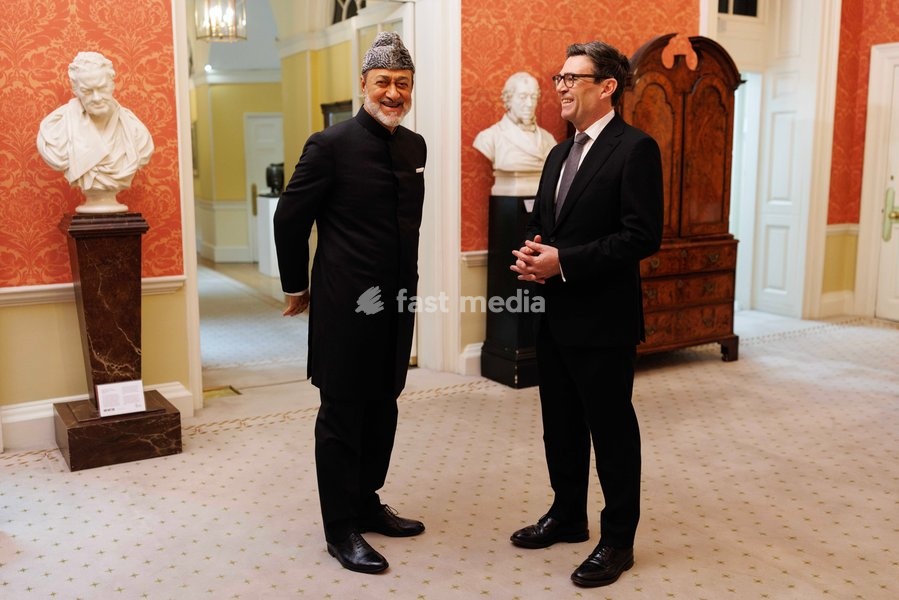 21/10/2026. London, United Kingdom. Prime Minister Andy Burnham meets Haitham bin Tariq, Sultan of Oman at 10 Downing Street