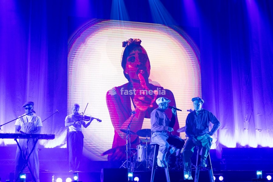 Kevin Rowland of Dexys Midnight Runners perform live at, o2 City Hall, Newcastle, UK, on 21 October 2026