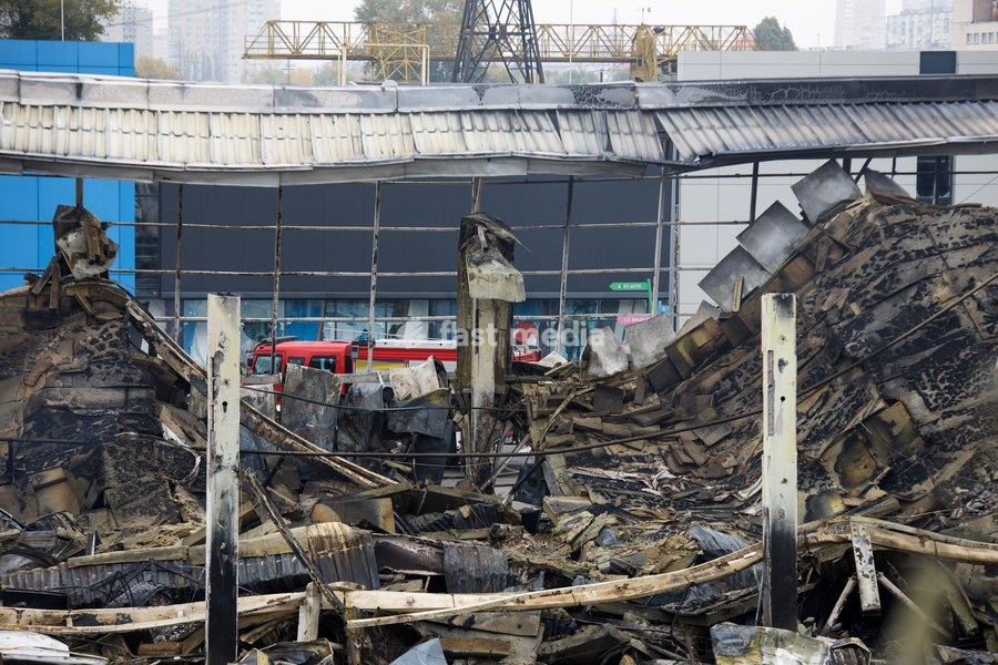 A building is destroyed by a Russian ballistic missile attack on an Epicentr K home improvement hypermarket and the surrounding shopping area in the Obolonskyi district, Kyiv, Ukraine, October 22, 2026. On Thursday night, Russian forces struck the Ukrainian capital with ballistic missiles and…