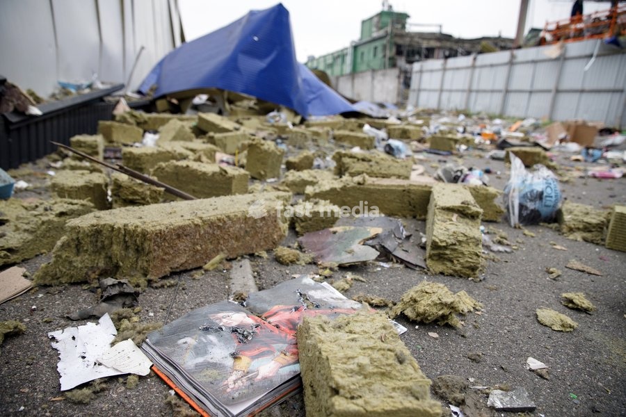 A book from the Harry Potter series by British author J. K. Rowling lies on the ground among rubble in a shopping area in the Obolonskyi district damaged by a Russian attack, Kyiv, Ukraine, October 22, 2026. On Thursday night, Russian forces struck the Ukrainian capital with ballistic missiles and…