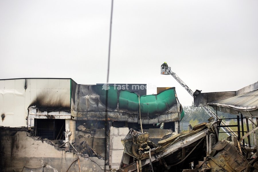 State Emergency Service rescuers use an aerial work platform to extinguish a fire during a response effort to a Russian ballistic missile attack on an Epicentr K home improvement hypermarket and the surrounding shopping area in the Obolonskyi district, Kyiv, Ukraine, October 22, 2026. On Thursday…