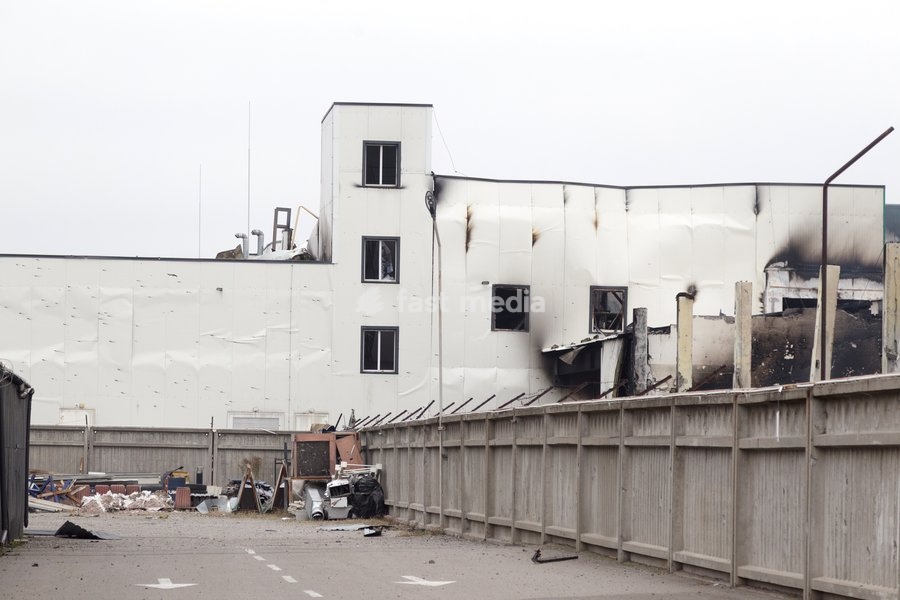 A building is damaged by a Russian ballistic missile attack on an Epicentr K home improvement hypermarket and the surrounding shopping area in the Obolonskyi district, Kyiv, Ukraine, October 22, 2026. On Thursday night, Russian forces struck the Ukrainian capital with ballistic missiles and drones.…