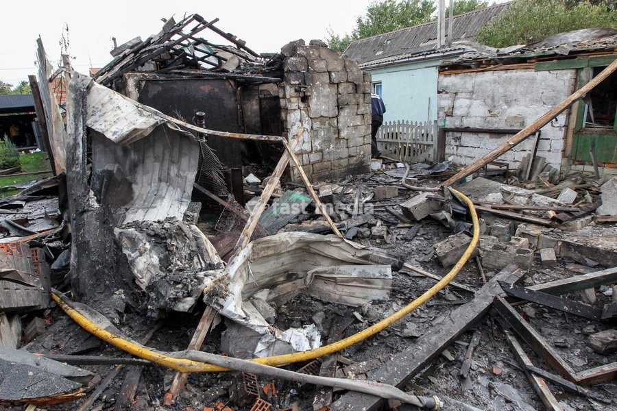 A residential area is damaged by a Russian attack in Dnipro, Ukraine, October 22, 2026. According to city head Borys Filatov, 11 private houses were damaged in the strike on Thursday morning, and one home burned down completely
