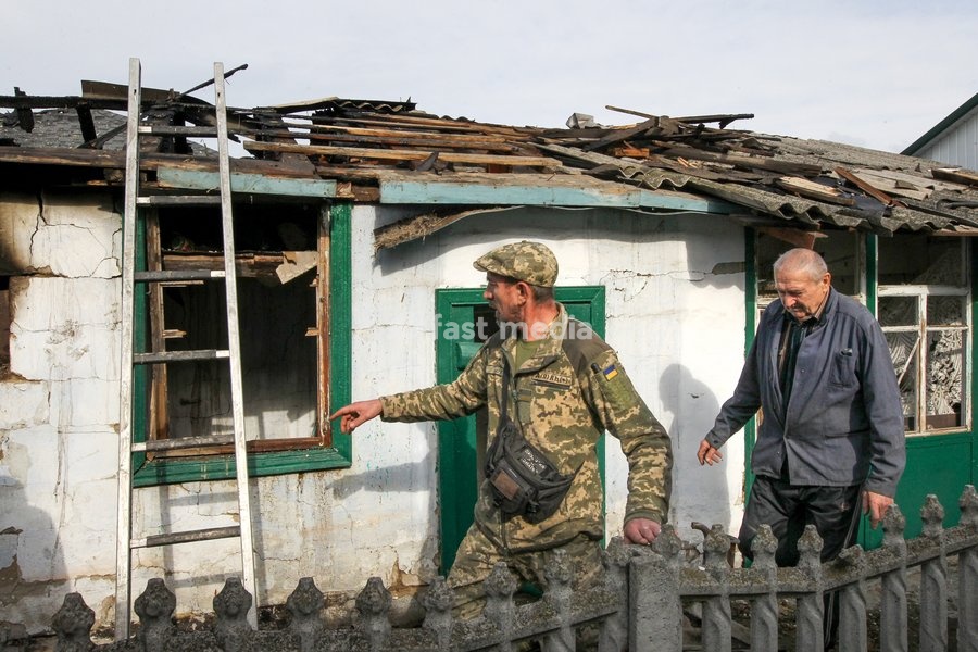 Men explore the ruins in a residential area which came under a Russian attack in Dnipro, Ukraine, October 22, 2026. According to city head Borys Filatov, 11 private houses were damaged in the strike on Thursday morning, and one home burned down completely