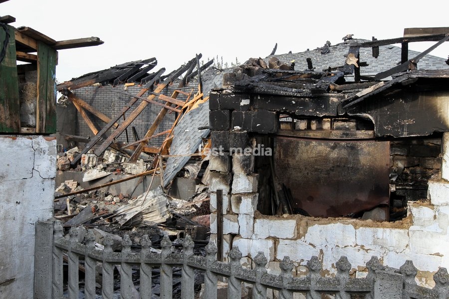 A house is destroyed by a Russian attack, Dnipro, Ukraine, October 22, 2026. According to city head Borys Filatov, 11 private houses were damaged in the strike on Thursday morning, and one home burned down completely
