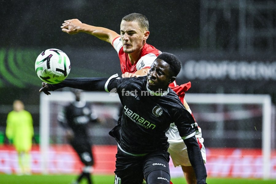 Gustaf Lagerbielke of SC Braga and El Hadji Seck of KAA Gent pictured in action during a soccer game between Portuguese SC Braga and Belgian soccer team KAA Gent, Thursday 22 October 2026 in Braga, Portugal, the second match in the UEFA Conference League league phase
