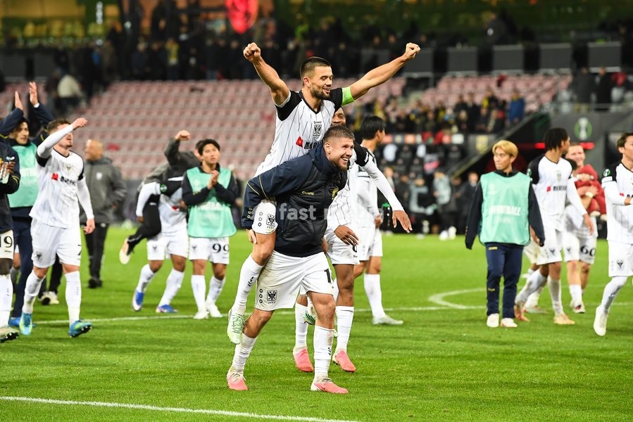 STVV's players celebrate after winning a soccer game between Danish FC Midtjylland and Belgian Sint-Truidense VV, Thursday 22 October 2026 in Herning, Denmark, on the second day of the UEFA Conference League league phase