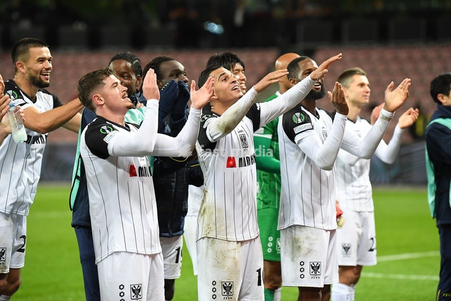 STVV's players celebrate after winning a soccer game between Danish FC Midtjylland and Belgian Sint-Truidense VV, Thursday 22 October 2026 in Herning, Denmark, on the second day of the UEFA Conference League league phase