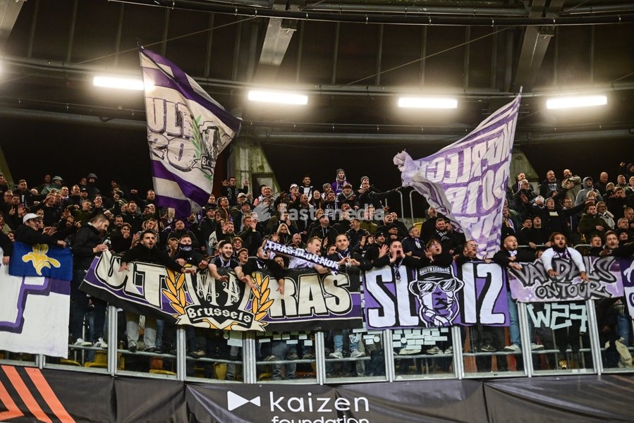 Anderlecht's supporters celebrate after a soccer game between Polish Jagiellonia Bialystok and Belgian RSC Anderlecht, Thursday 22 October 2026 in Bialystok, Poland, on day three of the UEFA Europa League league phase