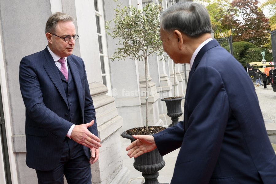 Belgian Prime Minister Bart De Wever and Vietnam President To Lam pictured at a diplomatic meeting in Brussels, on Friday 23 October 2026. The President of Vietnam and his wife visit Belgium from 21 to 24 October