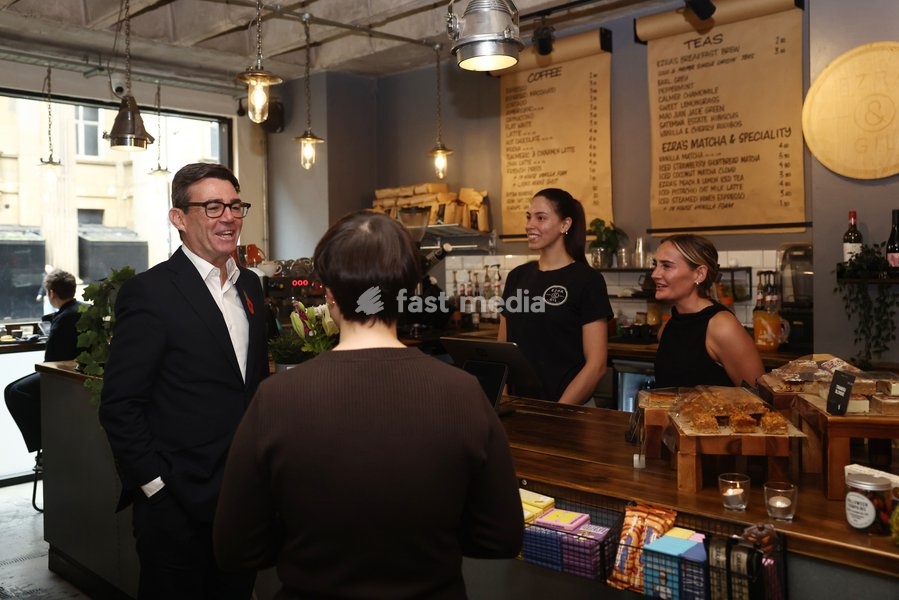 23/10/2026. Manchester, United Kingdom. Prime Minister Andy Burnham meets staff as he visits Ezra & Gil Cafe