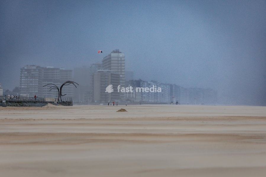 This image shows stormy weather in Oostende on Friday 23 October 2026