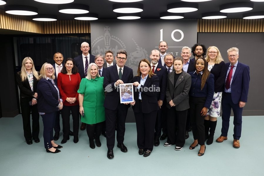 23/10/2026. Manchester, United Kingdom. Prime Minister Andy Burnham attends Small Business Growth Forum meeting hosted by Jonathan Reynolds, Secretary of State for Business and Trade and Sonny Leong, Baron Leong at Number 10 North
