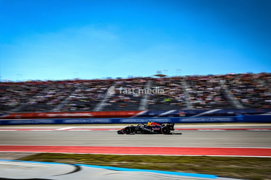 AUSTIN, UNITED STATES - OCTOBER 23: Isack Hadjar of France driving the (6) Oracle Red Bull Racing Red Bull RB22 on track during first practice of the Formula 1 MSC Cruises United States Grand Prix 2026 at Circuit of the Americas on October 23, 2026 in Austin, United States