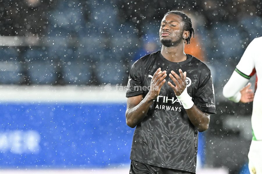 Lommel's Sredair Appuah looks dejected during a soccer match between Oud-Heverlee Leuven and Lommel SK, Saturday 24 October 2026 in Heverlee, on day 9 of the 2026-2027 'Jupiler Pro League' first division of the Belgian championship