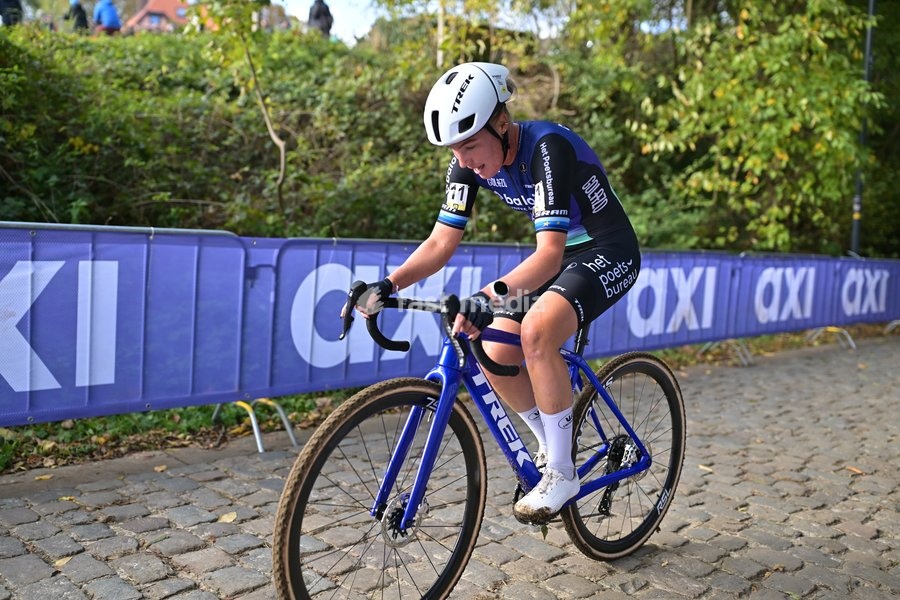 Netherlands' Annemarie Worst pictured in action during the women's elite race of the Superprestige Overijse cyclocross cycling event, Sunday 25 October 2026 in Overijse, the first race of the Superprestige competition