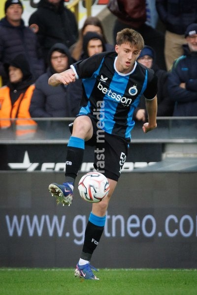 Club's Jorne Spileers pictured in action during a soccer match between Club Brugge and Sint-Truidense VV , Sunday 25 October 2026 in Brugge, on day 9 of the 2026-2027 'Jupiler Pro League' first division of the Belgian championship