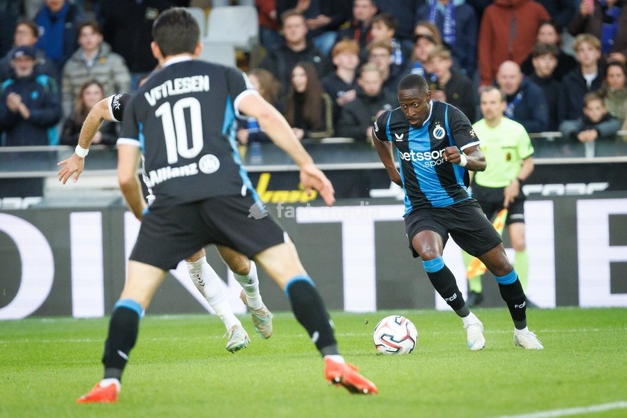 Club's Carlos Forbs in action during a soccer match between Club Brugge and Sint-Truidense VV , Sunday 25 October 2026 in Brugge, on day 9 of the 2026-2027 'Jupiler Pro League' first division of the Belgian championship
