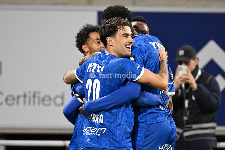 Gent's Tiago Araujo celebrates during a soccer match between KAA Gent and RSC Anderlecht, Sunday 25 October 2026 in Gent, on day 9 of the 2026-2027 'Jupiler Pro League' first division of the Belgian championship, in Gent