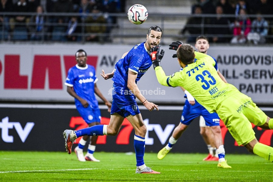 Christian Burgess of KAA Gent pictured in action during a soccer match between KAA Gent and RSC Anderlecht, Sunday 25 October 2026 in Gent, on day 9 of the 2026-2027 'Jupiler Pro League' first division of the Belgian championship