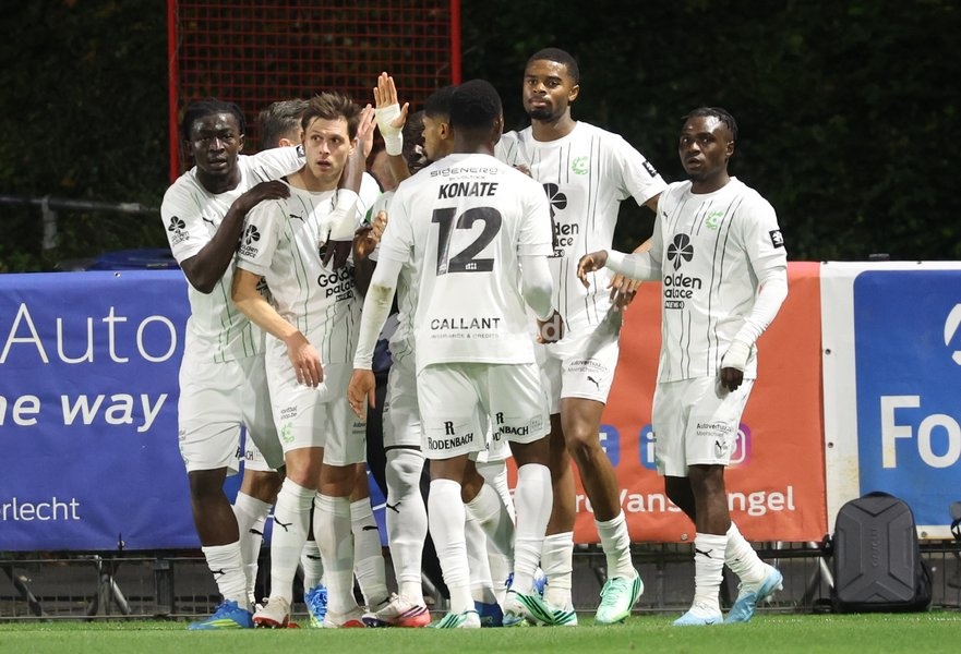 Cercle's Steve Eyrolle Ngoura celebrates after scoring during a soccer match between Royale Union Saint-Gilloise and Cercle Brugge, Sunday 25 October 2026 in Brussels, on day 9 of the 2026-2027 'Jupiler Pro League' first division of the Belgian championship