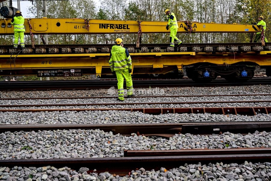 Illustration picture shows a tour of the Infrabel construction site where two switches are being installed as part of the RER project between Ottignies and Brussels, on Monday 26 October 2026