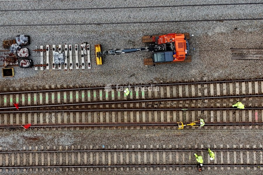 Illustration picture shows a tour of the Infrabel construction site where two switches are being installed as part of the RER project between Ottignies and Brussels, on Monday 26 October 2026