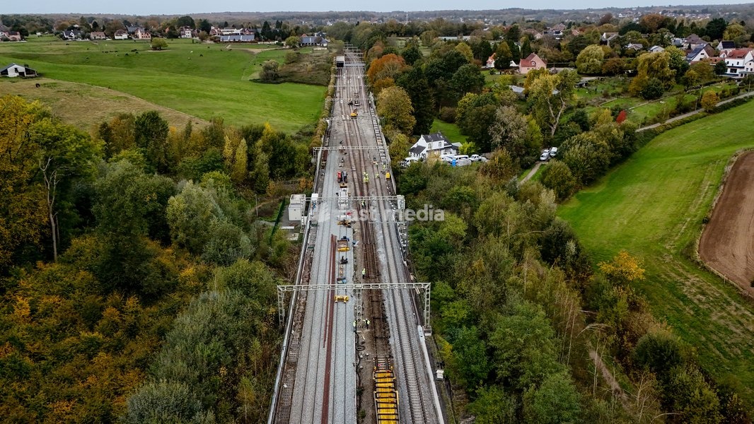 Illustration picture shows a tour of the Infrabel construction site where two switches are being installed as part of the RER project between Ottignies and Brussels, on Monday 26 October 2026