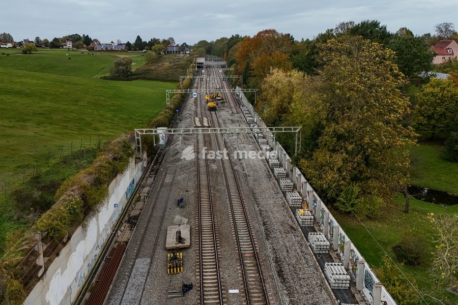 Illustration picture shows a tour of the Infrabel construction site where two switches are being installed as part of the RER project between Ottignies and Brussels, on Monday 26 October 2026
