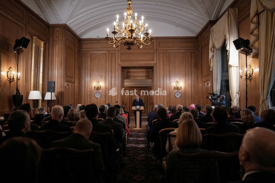 Britain's Prime Minister Andy Burnham (C) speaks as he hosts a "Rough Sleeping Summit" in Downing Street in central London on October 26, 2026, to push for further action to support people to get off the streets for good