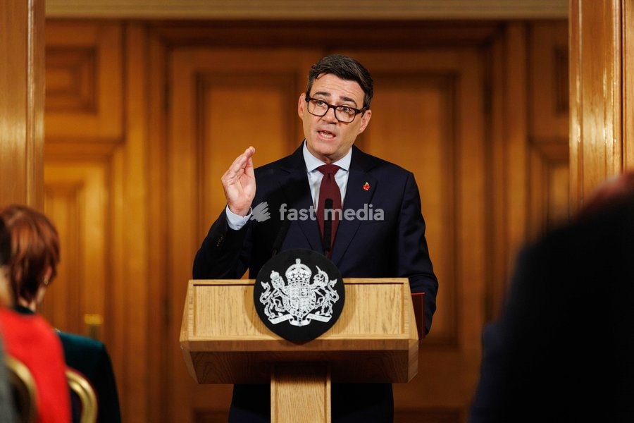 26/10/2026. London, United Kingdom. Prime Minister Andy Burnham delivers a speech as he hosts Rough Sleeping Summit in 10 Downing Street