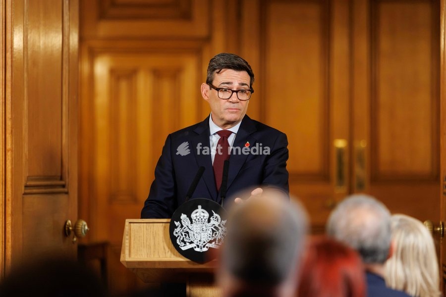 26/10/2026. London, United Kingdom. Prime Minister Andy Burnham delivers a speech as he hosts Rough Sleeping Summit in 10 Downing Street