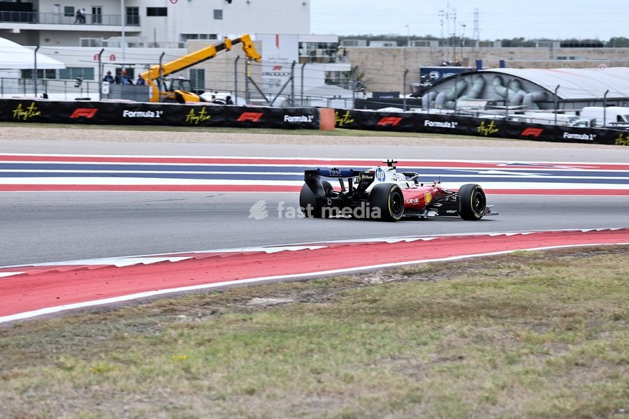 AUSTIN, UNITED STATES - OCTOBER 25: Charles Leclerc of Monaco driving the (16) Scuderia Ferrari HP Ferrari SF-26 on track during the race of the Formula 1 MSC Cruises United States Grand Prix 2026 at Circuit of the Americas on October 25, 2026 in Austin, United States