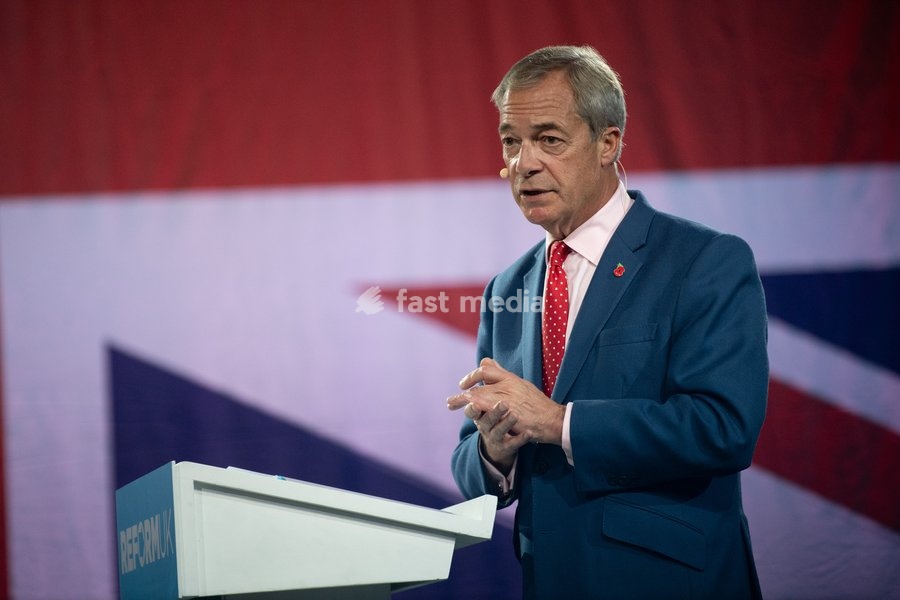 Nigel Farage - Reform UK Leader speaks at Reform UK's Economic Rescue Plan Press Conference at The Lindley Hall, London, England, UK on Monday 26 October, 2026