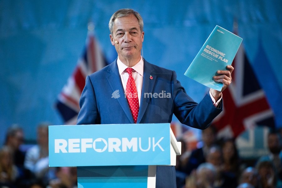 Nigel Farage - Reform UK Leader speaks at Reform UK's Economic Rescue Plan Press Conference at The Lindley Hall, London, England, UK on Monday 26 October, 2026