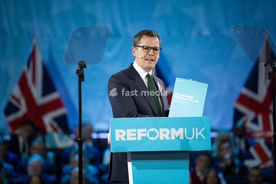 Robert Jenrick - Reform UK Chancellor speaks at Reform UK's Economic Rescue Plan Press Conference at The Lindley Hall, London, England, UK on Monday 26 October, 2026
