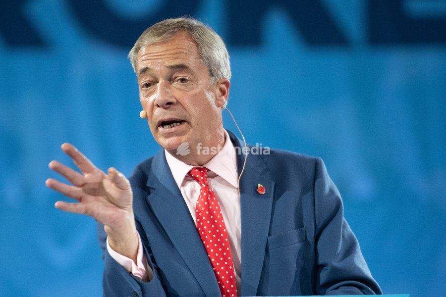 Nigel Farage - Reform UK Leader speaks at Reform UK's Economic Rescue Plan Press Conference at The Lindley Hall, London, England, UK on Monday 26 October, 2026