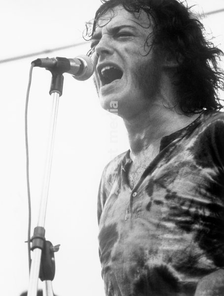 WOODSTOCK USA 1969 Michael Wadleigh Film chronicle of the legendary 1969 three-days-music festival Woodstock image: JOE COCKER and the song 'With a little help from my friends' Regie: Michael Wadleigh / WOODSTOCK USA 1969