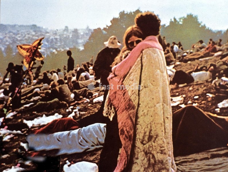 Woodstock, 1960er, 1960s, 1969, Besucher, Festival, Hippies, Musik, Woodstock, Woodstock - Three Days Of Love And Music, spectators, Woodstock, 1960er, 1960s, 1969, Besucher, Festival, Hippies, Musik, Woodstock, Woodstock - Three Days Of Love And Music, spectators, Woodstock - Szene -…