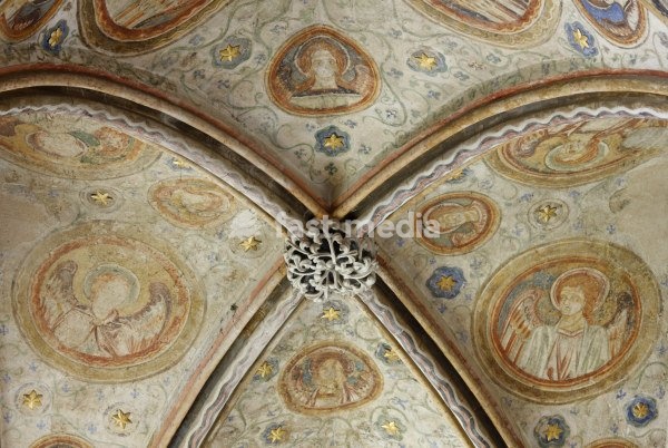 Winchester (Hampshire, England), Winchester Cathedral (built from 1079; choir rebuilt from 1200, nave rebuilt 2nd half of 14th c.). Partial view: ceiling. Photo