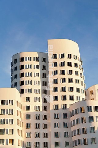 Neuer Zollhof, Gehry Buildings, Media Harbour, Düsseldorf, North Rhine-Westphalia, Germany