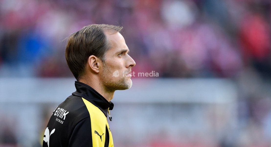 Trainer Thomas Tuchel (Borussia Dortmund) // during the German Bundesliga 8th round match between FC Bayern Munich and Borussia Dortmund at the Allianz Arena in Muenchen, Germany on 2015/10/04. EXPA Pictures