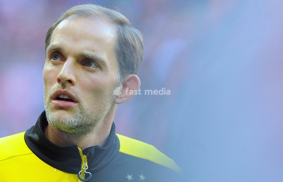 Trainer Thomas Tuchel (Borussia Dortmund) // during the German Bundesliga 8th round match between FC Bayern Munich and Borussia Dortmund at the Allianz Arena in Muenchen, Germany on 2015/10/04. EXPA Pictures
