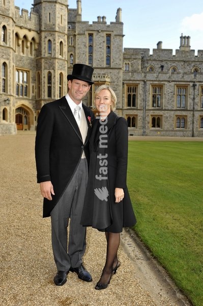 Lawrence Dallaglio with his wife Alice received an O.B.E from H.M.Queen Elizabeth II the first time investitures have been held at Windsor Castle. Date:11.11.2008