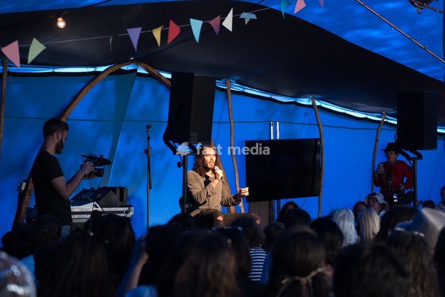 Russell Brand talks at The Retreat Yourself tent at The Wilderness Festival 2017, Cornburry Park, Charlbury, England, UK on Sunday 6 August, 2017